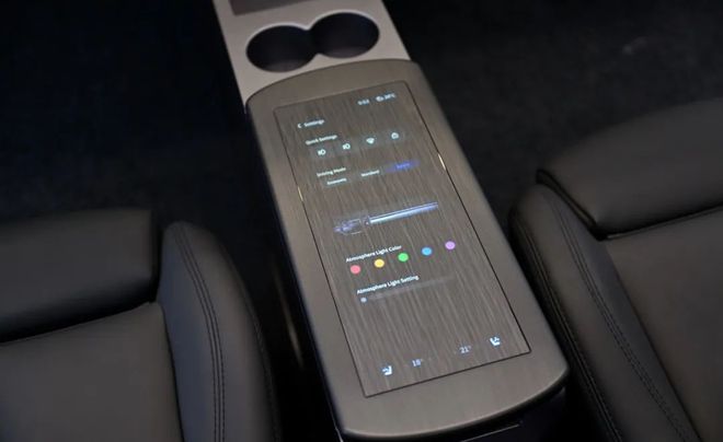 品汇总：京东方、TCL华星、天马、维信诺…pg模拟器试玩八大面板厂SID2025展(图52)