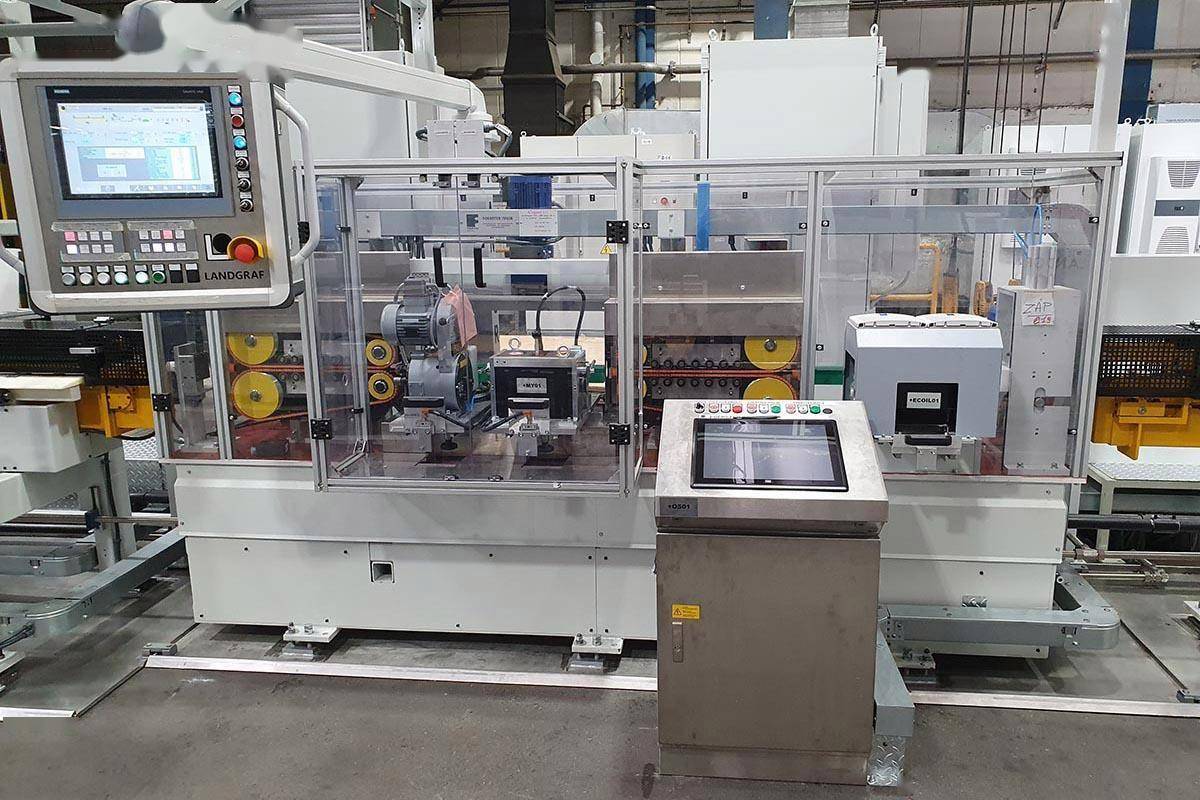 到的?揭秘工位一体机背后的奇思妙想!pg电子免费模拟器游戏节能低耗怎么做(图4) 到的?揭秘工位一体机背后的奇思妙想!pg电子免费模拟器游戏节能低耗怎么做(图4)